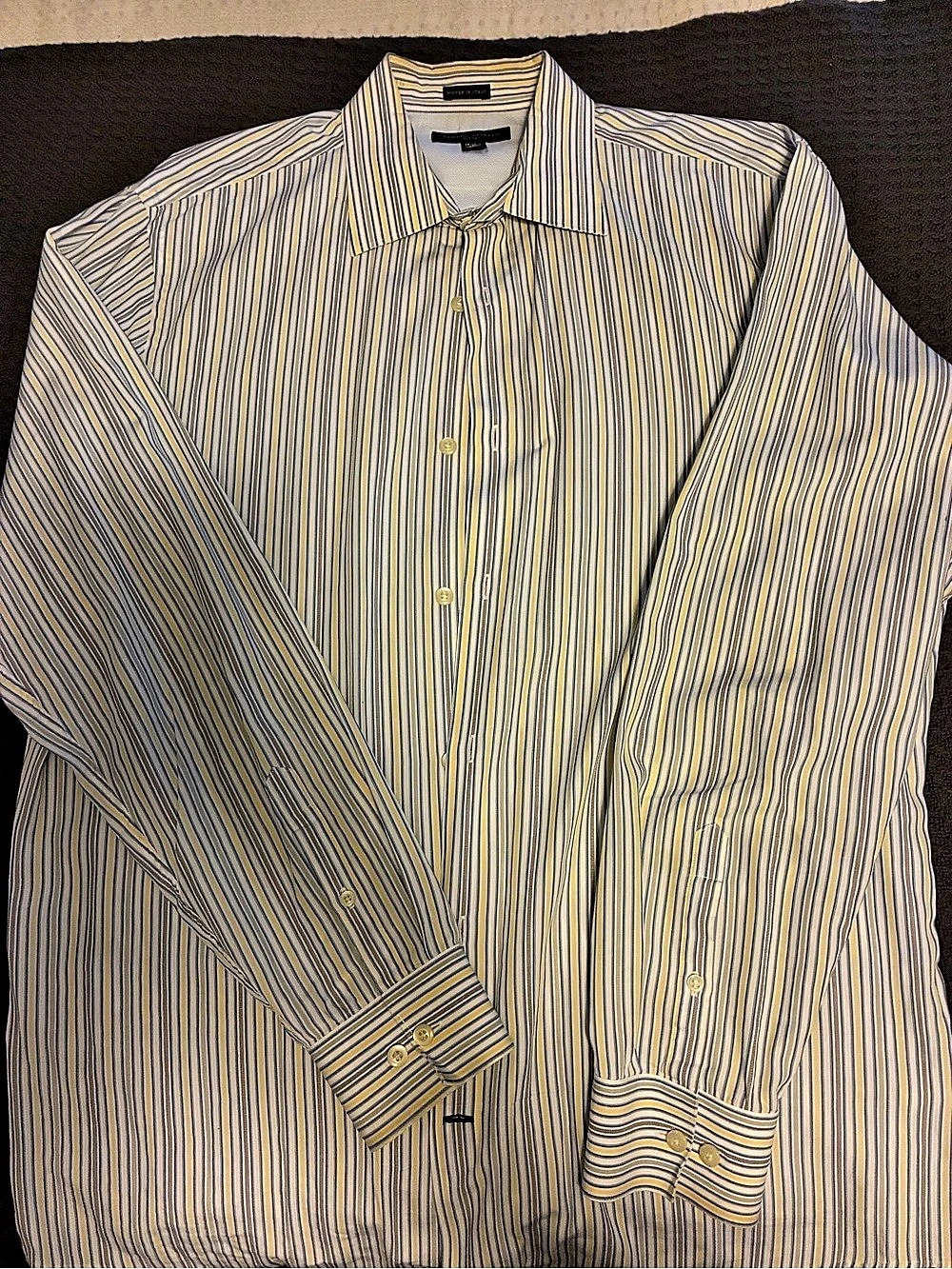 Banana Republic Striped Button Down in White & Blue Size Large
